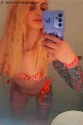 Ferrara  Larissa 376 20 53 675 foto selfie 1